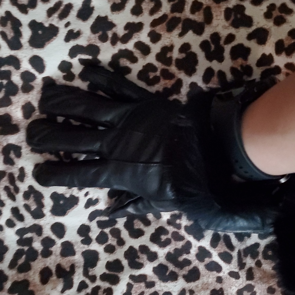 *NIP* Alpine Swiss Gloves - Picture 9 of 16